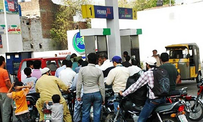 Petrol-Price-Low-Aajira-Odisha